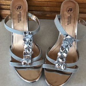 Silver Heel with jewels